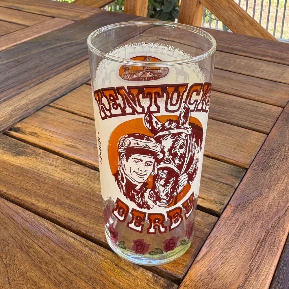 1977 Kentucky Derby Run for the Roses Mint Julep Souvenir Glass
